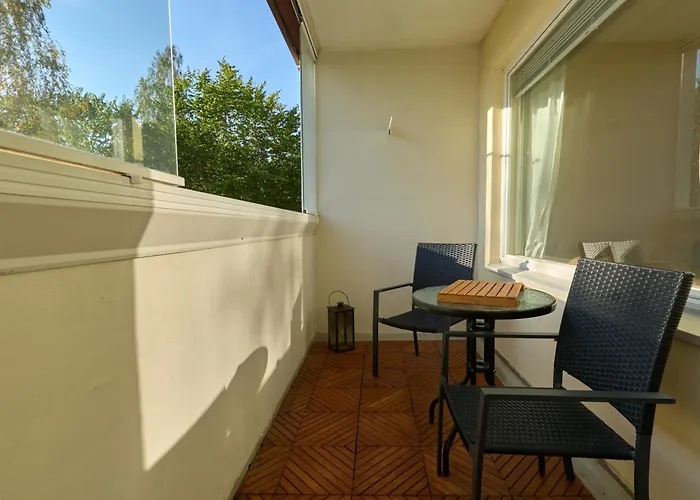 公寓 Spacious 3-room Flat In Martinlaakso 万塔